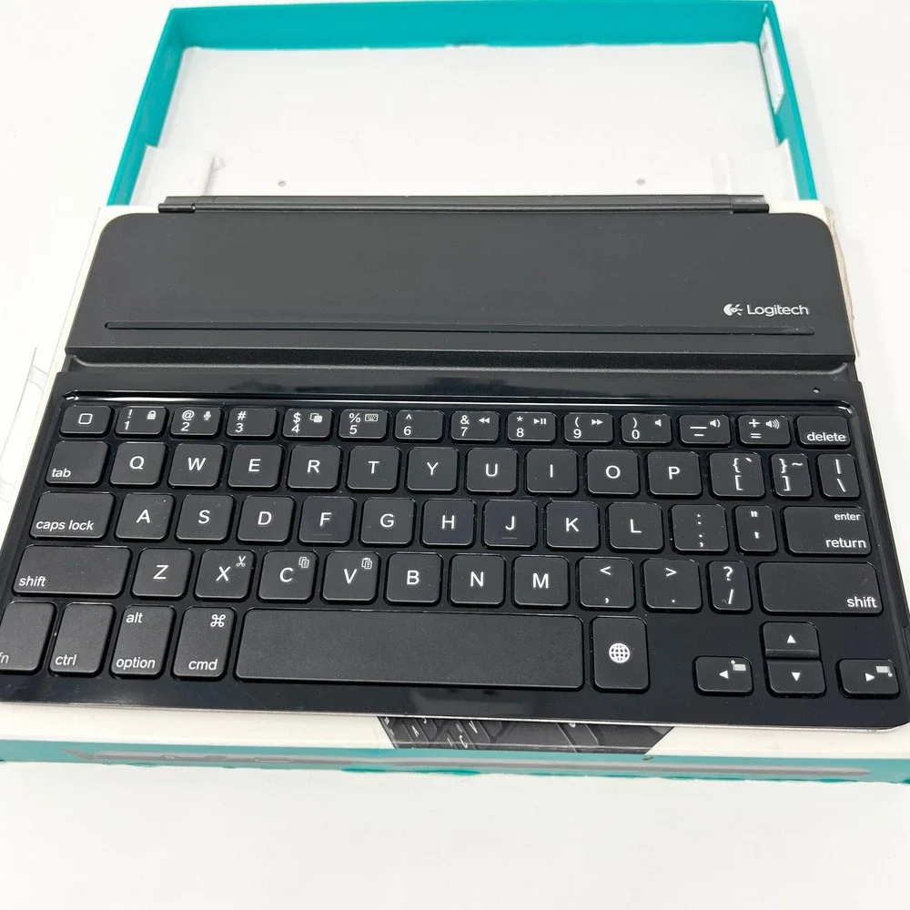 Logitech Ultrathin Keyboard Cover for iPad‎ Air Space Gray Bluetooth i5 Y-R0041